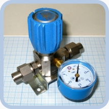 Вентиль магистральный с манометром ВМ-06 (клапан запорный К-1104-16) для кислорода и др. газов