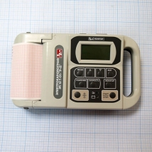 Электрокардиограф ЭК12 Т-01-Р-Д (с монохромным монитором 63 мм по диагонали) D0200  Вид 4